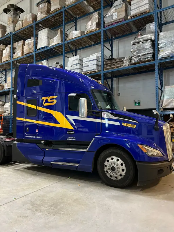 Custom Tractor Fleet Graphics on Freightliner & Kenworth tractors