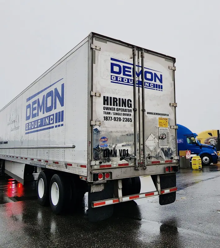 Trailer Rear-Door Recruiting Graphics on 53' trailer rear doors
